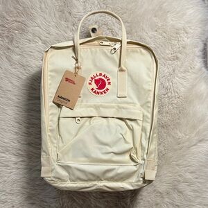 Fjallraven Kånken Off-White Backpack